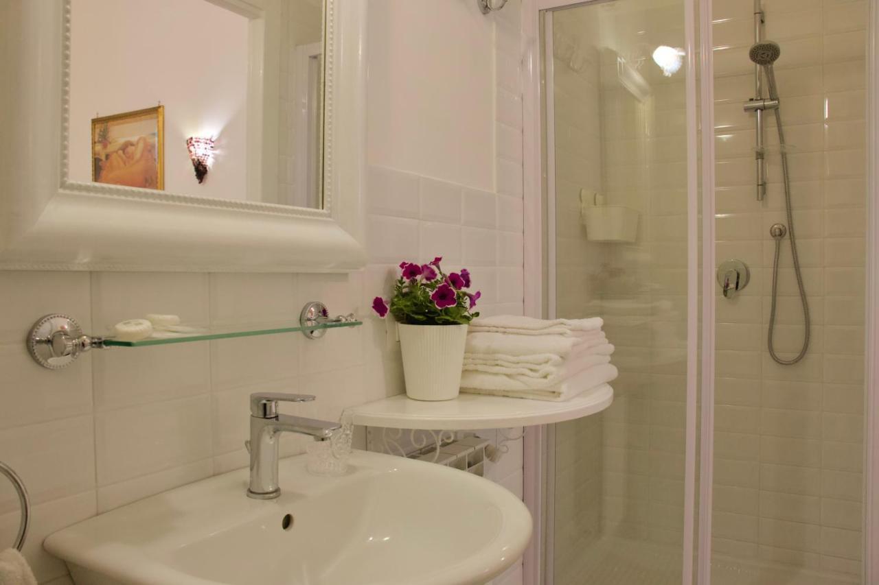 B&B Lido Liberty Λίντο ντι Όστια Εξωτερικό φωτογραφία